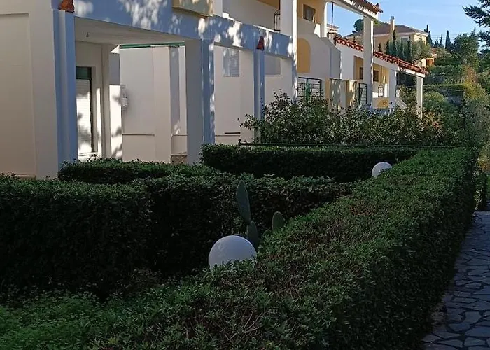 Terra Mare מלון דירות 3*